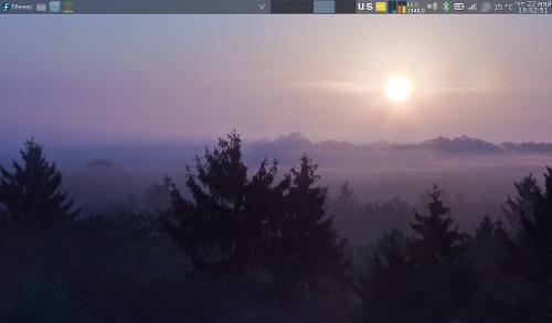 Скриншот: Xfce цветом маренго
