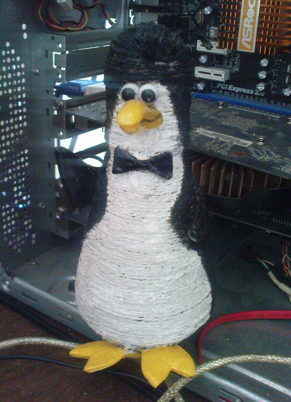 Tux греется :)
